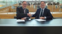 TU Delft and KWR strengthen collaboration
