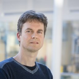 dr. Luc Hornstra