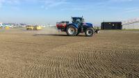 Sustainability pilot with struvite pellets for lush Schiphol grasslands
