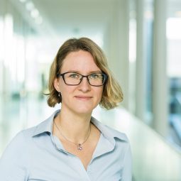 dr. Milou Dingemans