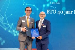 Luc Keustermans awarded KWR’s seventh Honorary Fellowship for his contribution to Flemish – Dutch water research