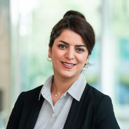 Narges Esfandiar