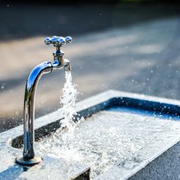 PFAS in kraanwater: veilig vandaag, zorgen over morgen